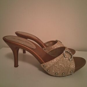 Elegant Women's Heels in Glittering Gold